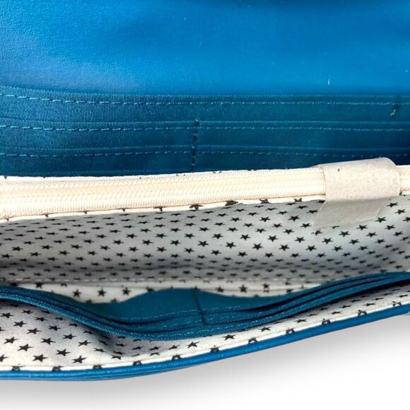 Charlotte Wristlet Wallet Phone Clutch Faux Leather w Coin Pocket Heart Charm - Picture 11 of 14